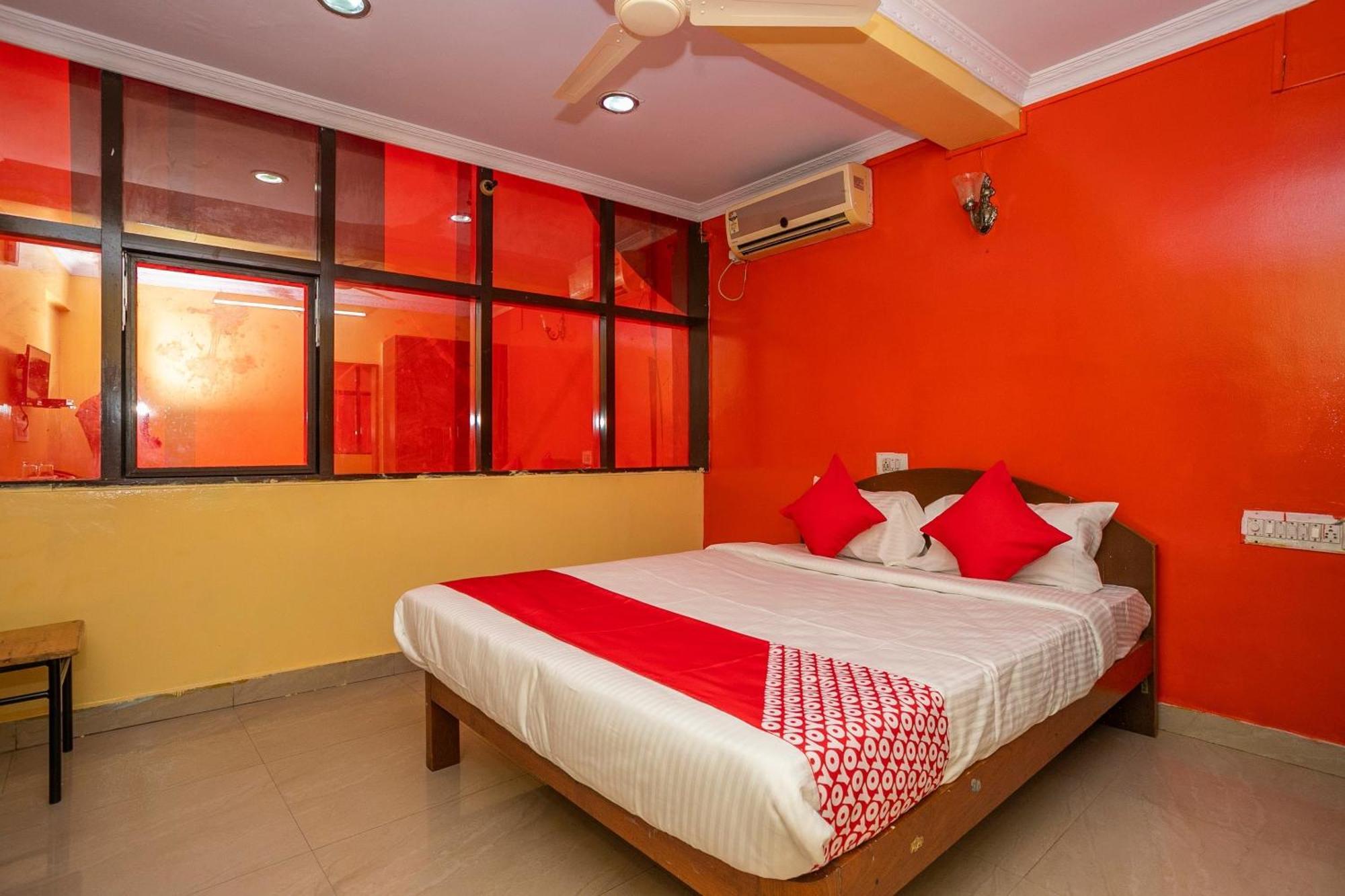 Hotel O Royal Inn Near Iskcon Temple Bangalore Exterior photo