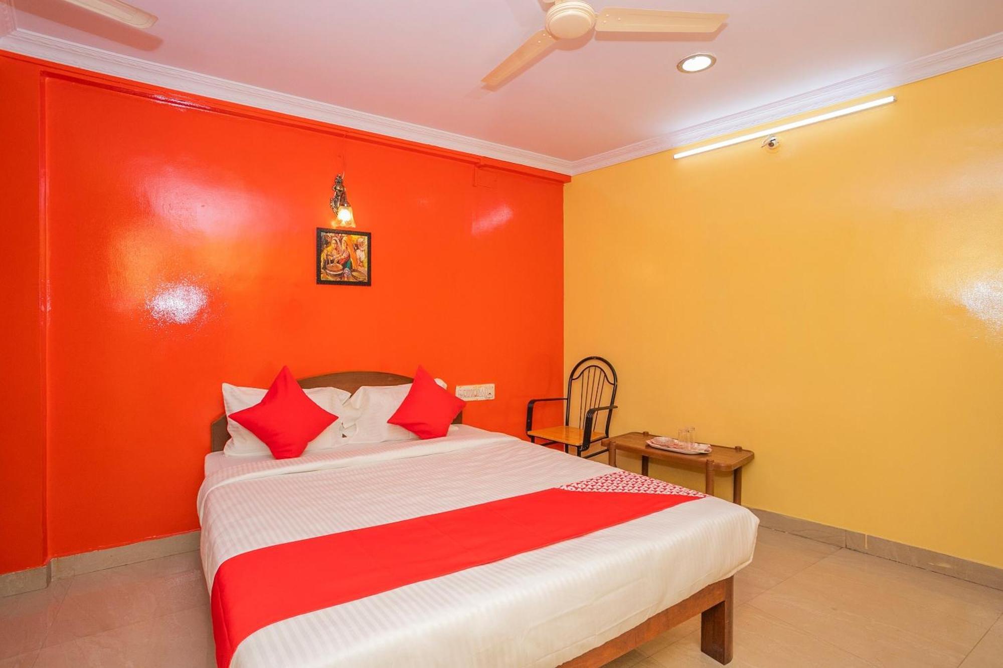 Hotel O Royal Inn Near Iskcon Temple Bangalore Exterior photo